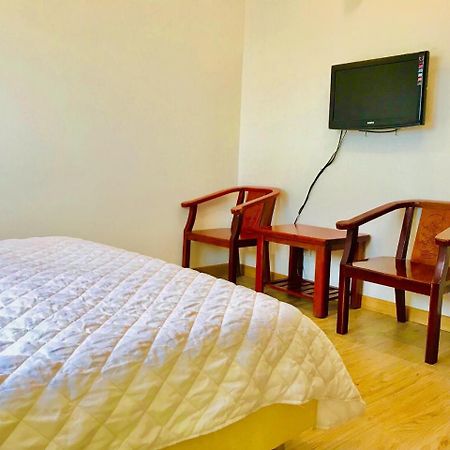 Quynh Anh Hotel Хошимін Екстер'єр фото